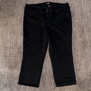 Torrid Capri Black Jeans Size 22